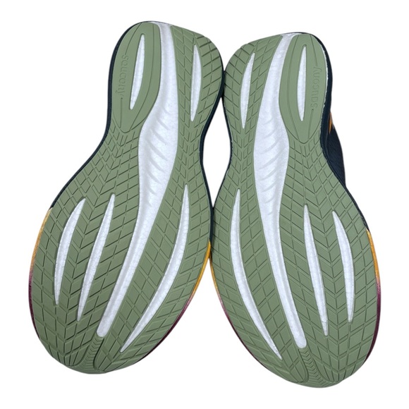 SIze 12.5 - Saucony Triumph 22 GTX Men's running shoes - Picture 7 of 7